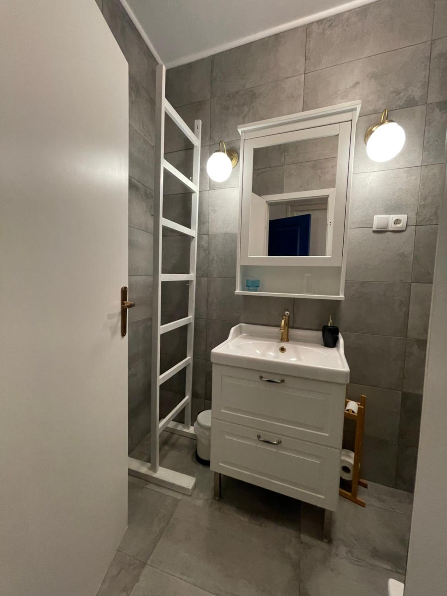 Apartments And Rooms Ille 시베니크 외부 사진