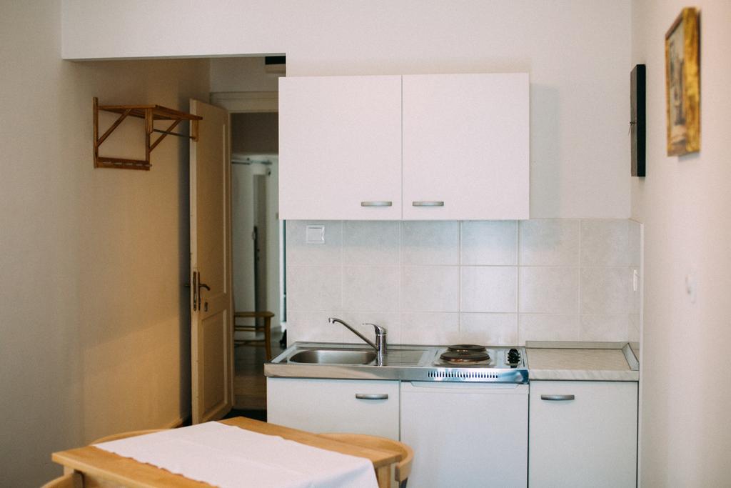 Apartments And Rooms Ille 시베니크 외부 사진